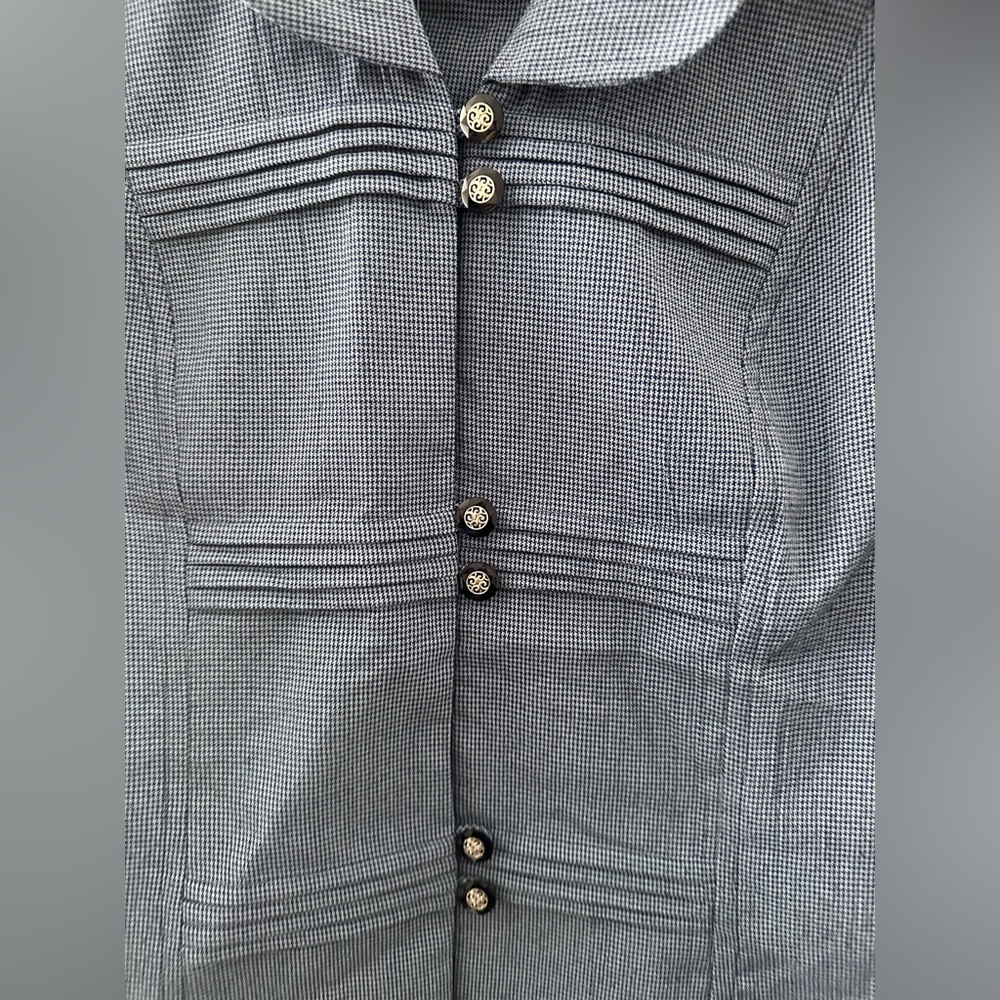 Vintage Button Up Blouse - Picture 6 of 7